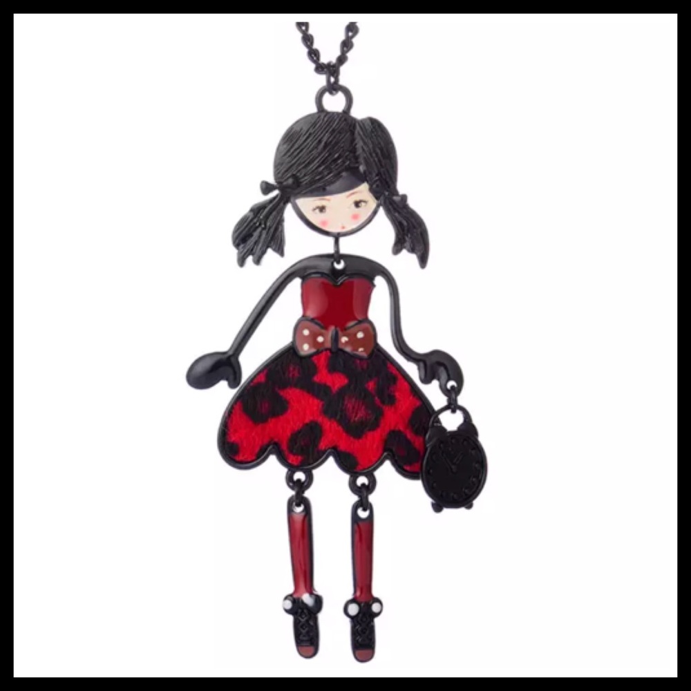 Adorable Boutique Doll Necklace ❤️👧🏻❤️